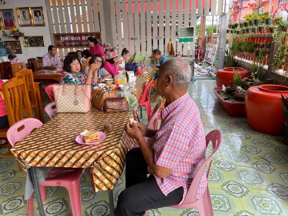 บุญจินดา รีสอร์ท Ban Bang Phayom Zewnętrze zdjęcie
